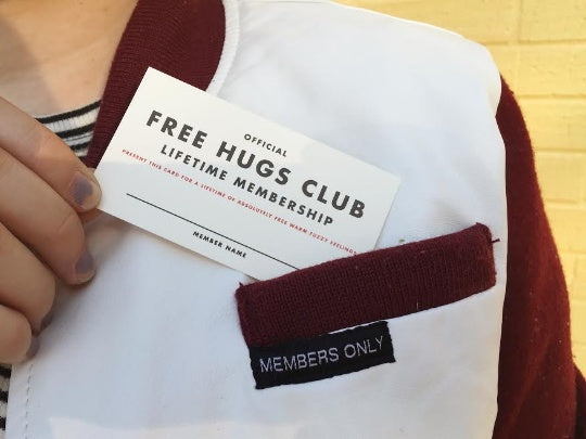 membership-free-hugs-mini-card